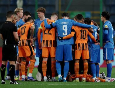 Обнадійливий початок матчу Шахтаря був перерваний непритомністю його гравця