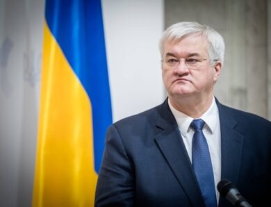 Очікуємо на контакт Зеленського і Мадяра – Сибіга