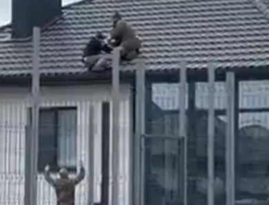 Під Луцьком військовий ТЦК скинув чоловіка з даху