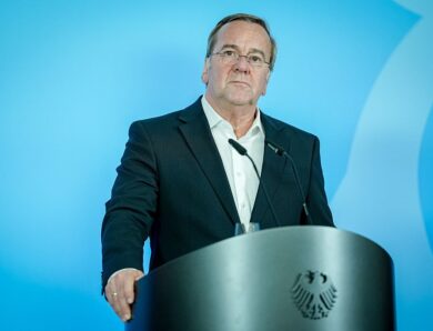 Пісторіус пояснив вигоди від співпраці з Україною