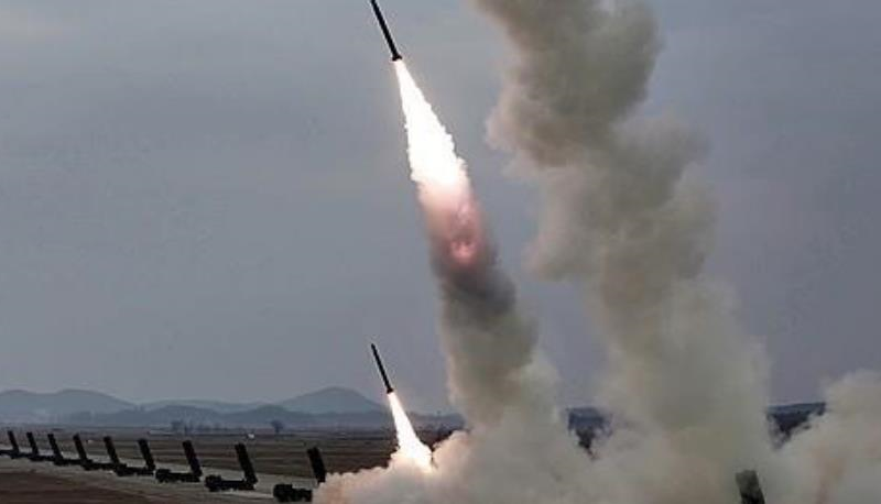 Північна Корея запустила низку балістичних ракет