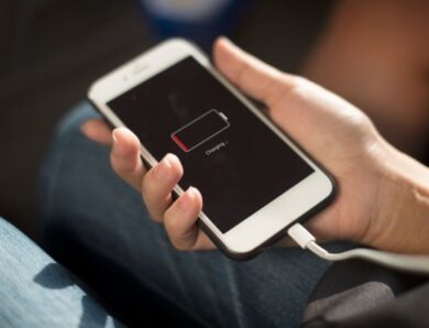 Подовжуємо життя батареї смартфона – корисні поради