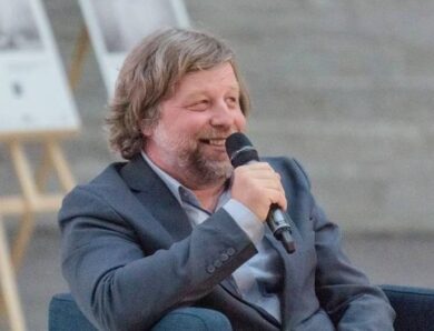 Польща віддала РФ археолога Бутягіна, екстрадиції якого просила Україна