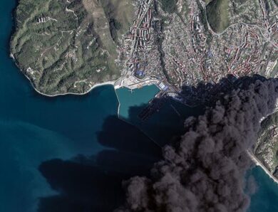 Пожежа на НПЗ в Туапсе: дим розтягся на 300 км і досяг Ставрополя