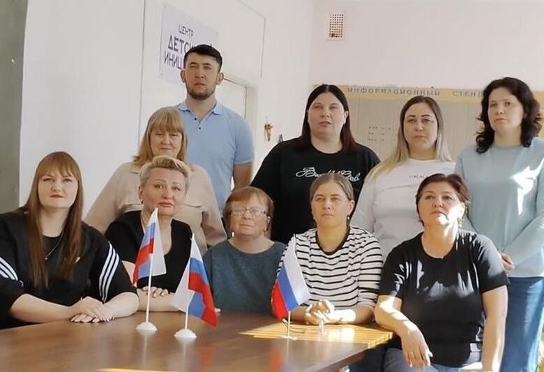 Пранкер змусив учителів в РФ записати ролики за мотивами промови Гітлера