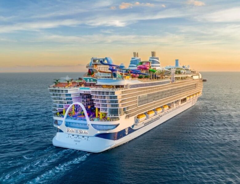 Представлено рекордний лайнер за $2 мільярди