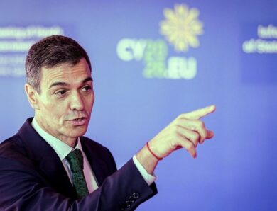 Прем’єр Іспанії заявив про “подвійні стандарти” ЄС щодо України й Ізраїлю