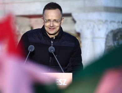 Проросійський Сійярто матиме посаду в новому парламенті Угорщини