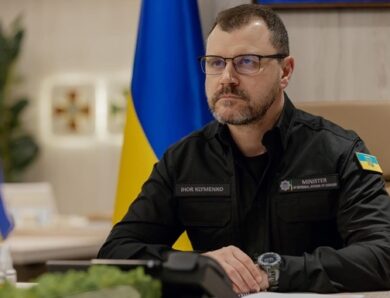 Рада не розглядає відставку глави МВС – Арахамія