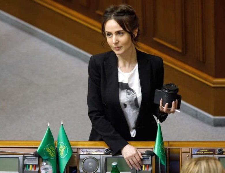 Рада підтримала складання повноважень нардепа від Слуги народу