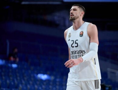 Результативна гра Леня допомогла розгромити суперника