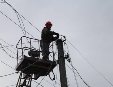 РФ атакувала енергооб’єкт на Чернігівщині: без світла 340 тисяч абонентів