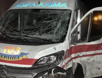РФ під час перемир’я атакувала “швидку” на Сумщині: є поранені