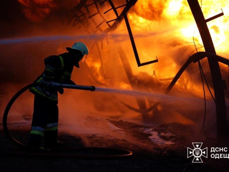 Росія атакувала портову інфраструктуру Одещини