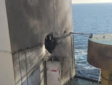 Росіяни атакували судно в Чорному морі