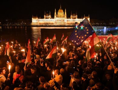 “Росіяни, додому!”. Орбан програв вибори