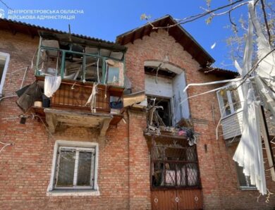 Росіяни вбили дронами двох жінок у Нікополі