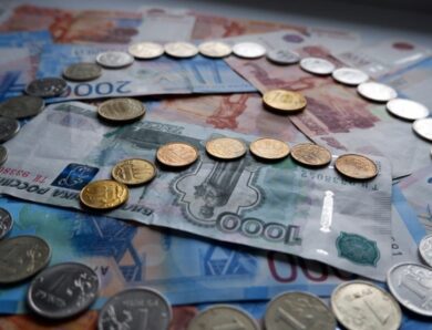 Російська промисловість прискорює падіння