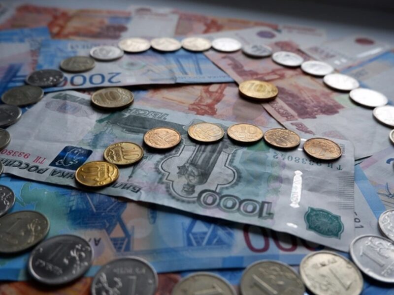 Російська промисловість прискорює падіння