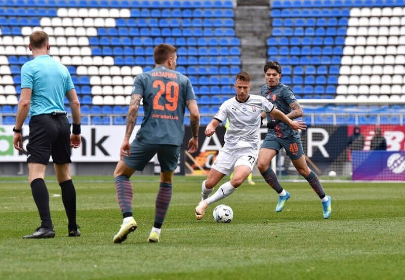 Шахтар обіграв Зорю з пенальті та голом новачка команди