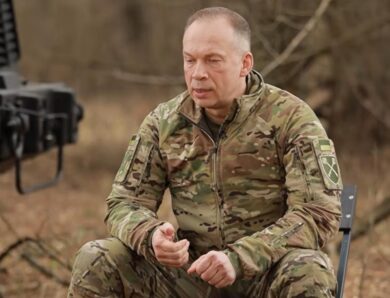 Сирський пояснив, чи замінять штурмові війська десантників