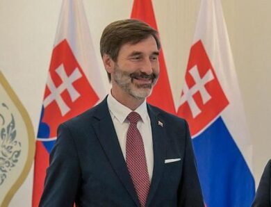 Словаччина назвала умову голосування за нові санкції проти РФ