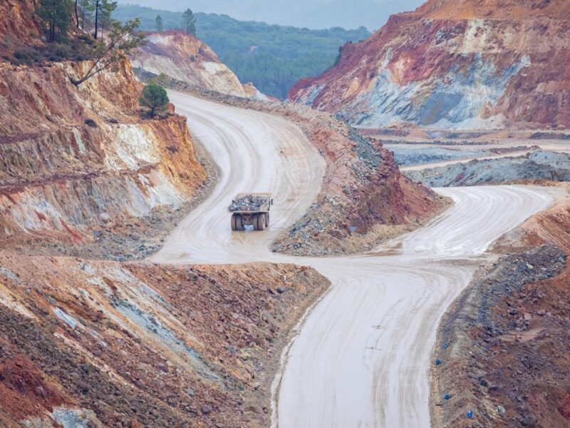 США та ЄС готують угоду щодо критично важливих мінералів