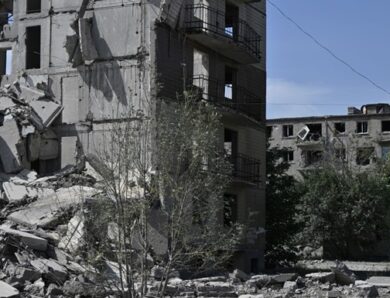 Стягує сили: ДШВ розкрили тактику РФ у Мирнограді