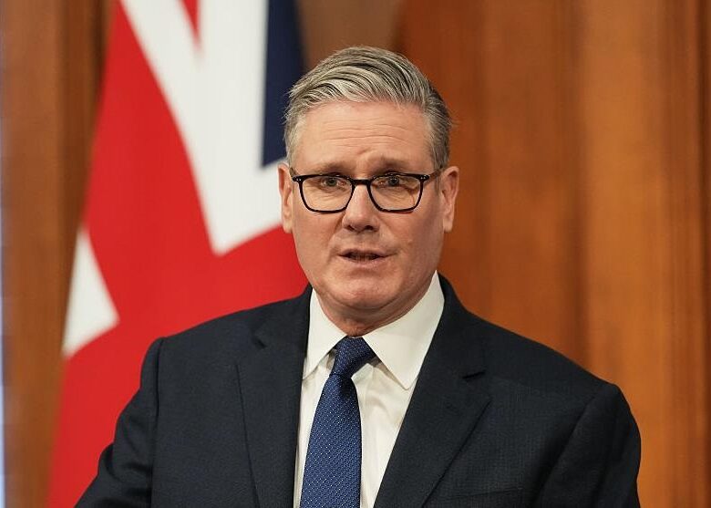 Світові лідери обговорюють війну в Україні у WhatsApp – Стармер