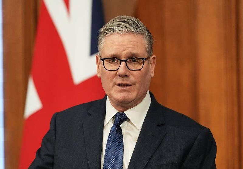 Світові лідери обговорюють війну в Україні у WhatsApp – Стармер