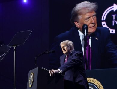 Трамп накинувся з новою критикою на НАТО