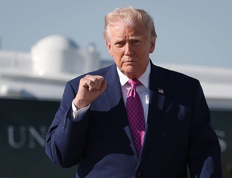 Трамп пригрозив заблокувати Ормузьку протоку