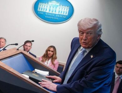 Трамп: США мають план знищення “всіх мостів і електростанцій” Ірану