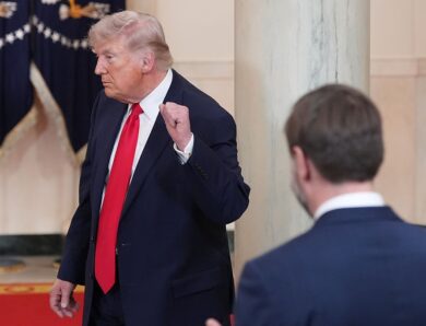 Трамп запровадив 100% мито на деякі ліки