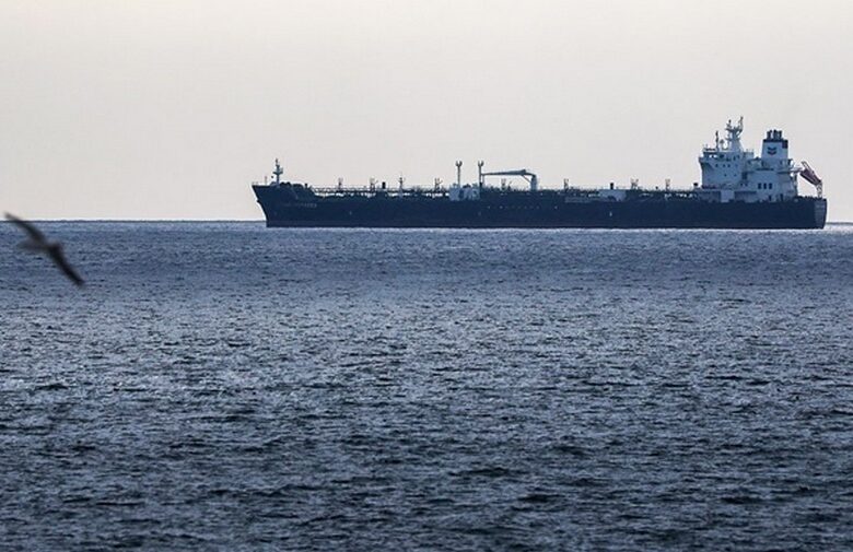 Трамп заявив про початок розмінування Ормузької протоки