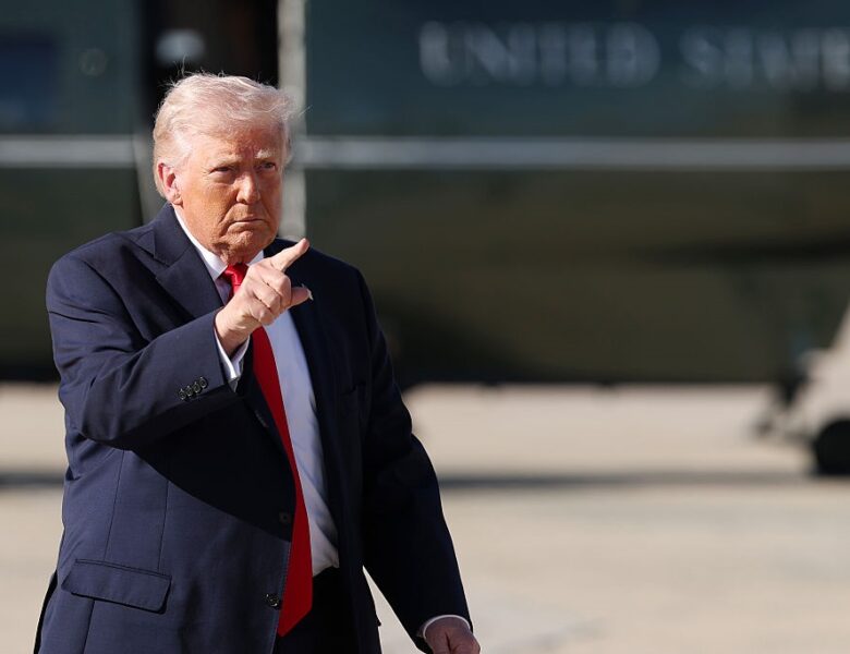 Трамп заявив про “цілковитий контроль” на Ормузькою протокою