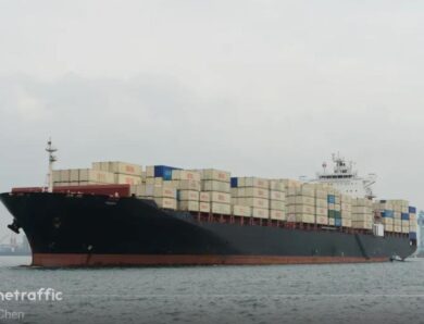 Трамп заявив про заоплення іранського судна в Оманській затоці