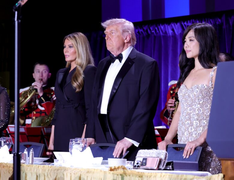 Трамп заявив, що сам загальмував свою евакуацію під час стрілянини