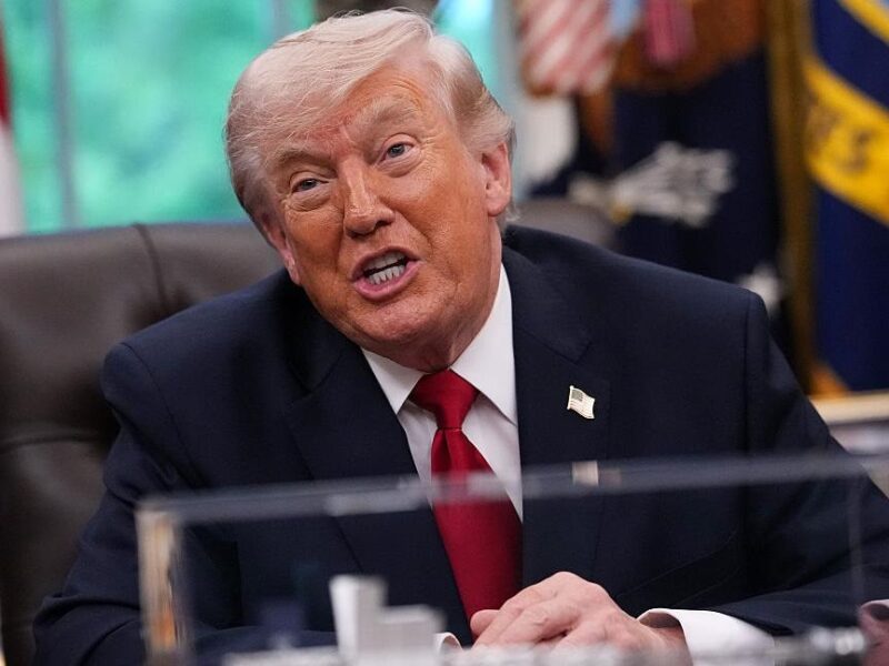 Трамп заявив, що запропонував Путіну “перемир’я”