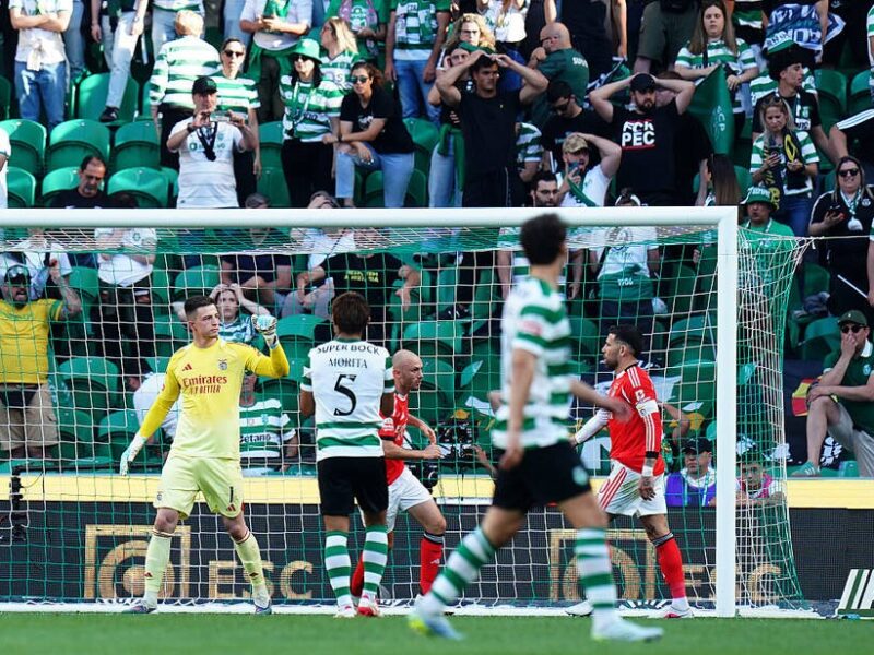 Трубін стає гравцем, який рятує Бенфіку від пенальті