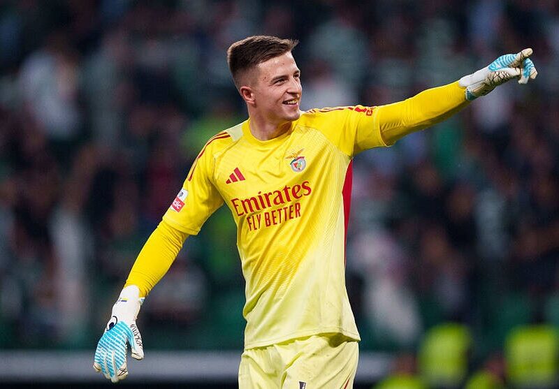 Трубін визнаний найкращим у матчі зі Спортінгом