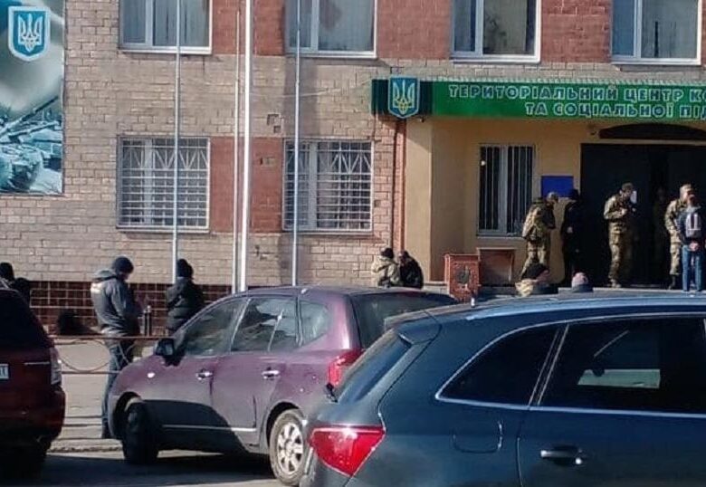 У Білій Церкві чоловік кинув гранату під ТЦК