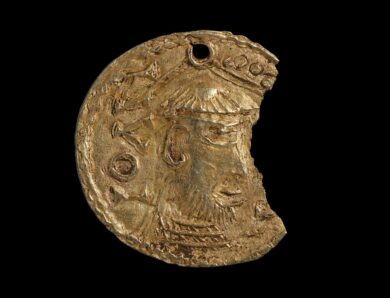 У Британії знайшли кулон IX століття із зображенням Івана Хрестителя