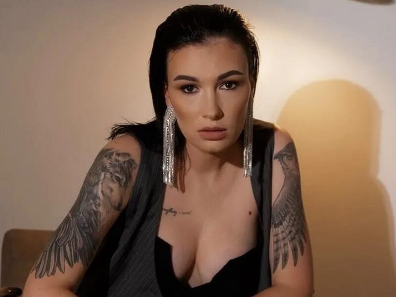 У Чернівцях скасували концерт Приходько після мовного скандалу