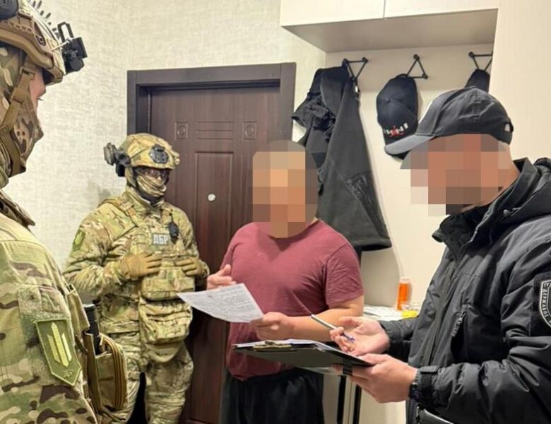 У Харкові викрили наркоугруповання, яке “кришував” правоохоронець