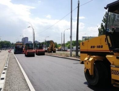 У Києві на пів року обмежать рух на Броварському проспекті