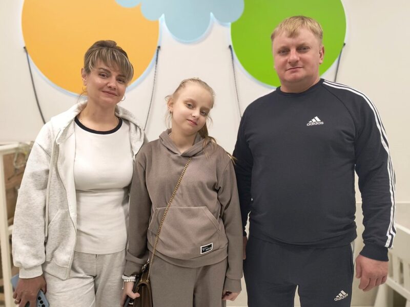 У Львові дівчинці пересадили нирку від батька та частину печінки від матері