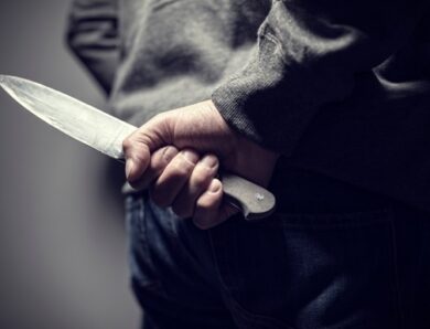 У Росії учень вбив вчительку на шкільному святі