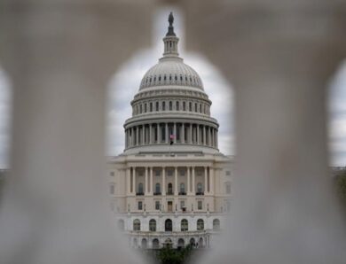 У США демократи готують імпічмент Геґсету – ЗМІ