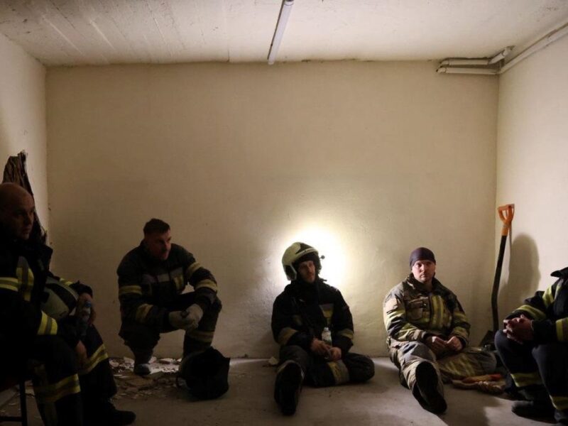 Удар по будинку в Дніпрі: роботи ДСНС завершені